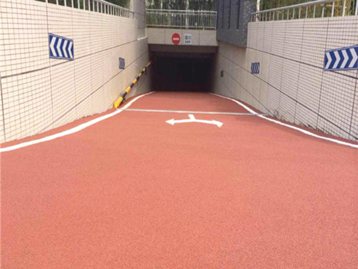 松山湖金融创新园-停车场防滑坡道